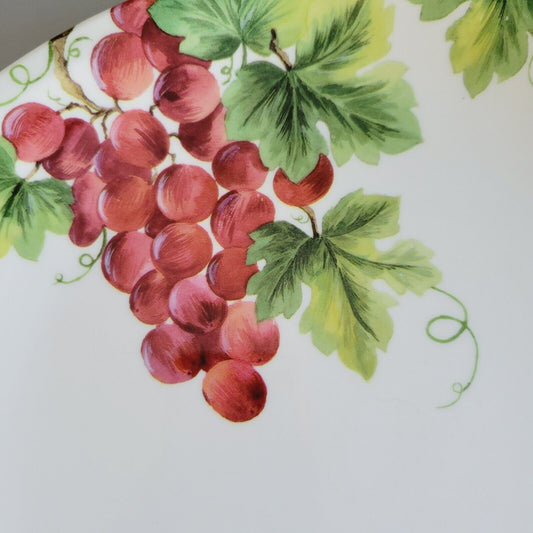 Royal Doulton Vintage Grape Dinner Plate, c.1990s England