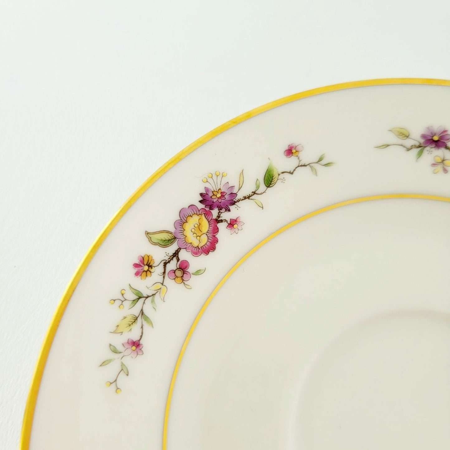 Noritake Asian Song Tea Cup & Saucer Set, Cream with Floral Design & Gold Trim, c.1972-86 Japan