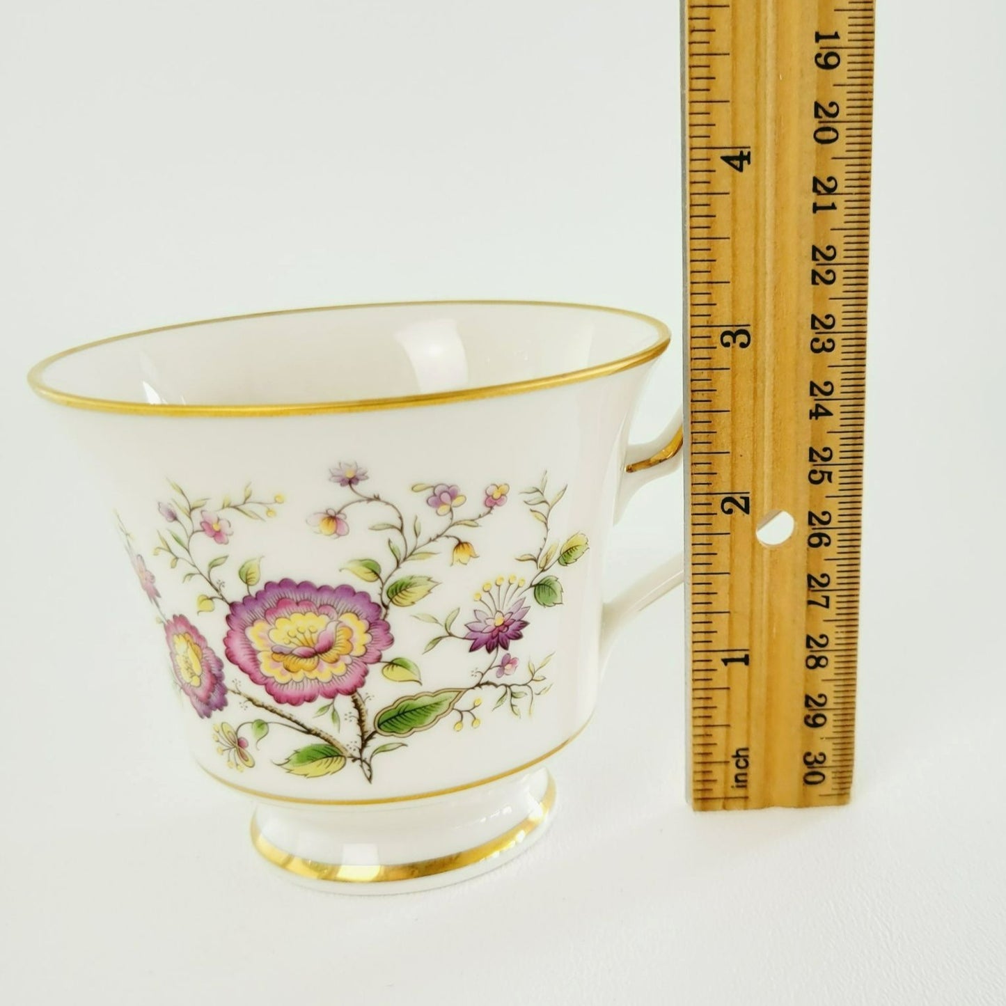 Noritake Asian Song Tea Cup & Saucer Set, Cream with Floral Design & Gold Trim, c.1972-86 Japan