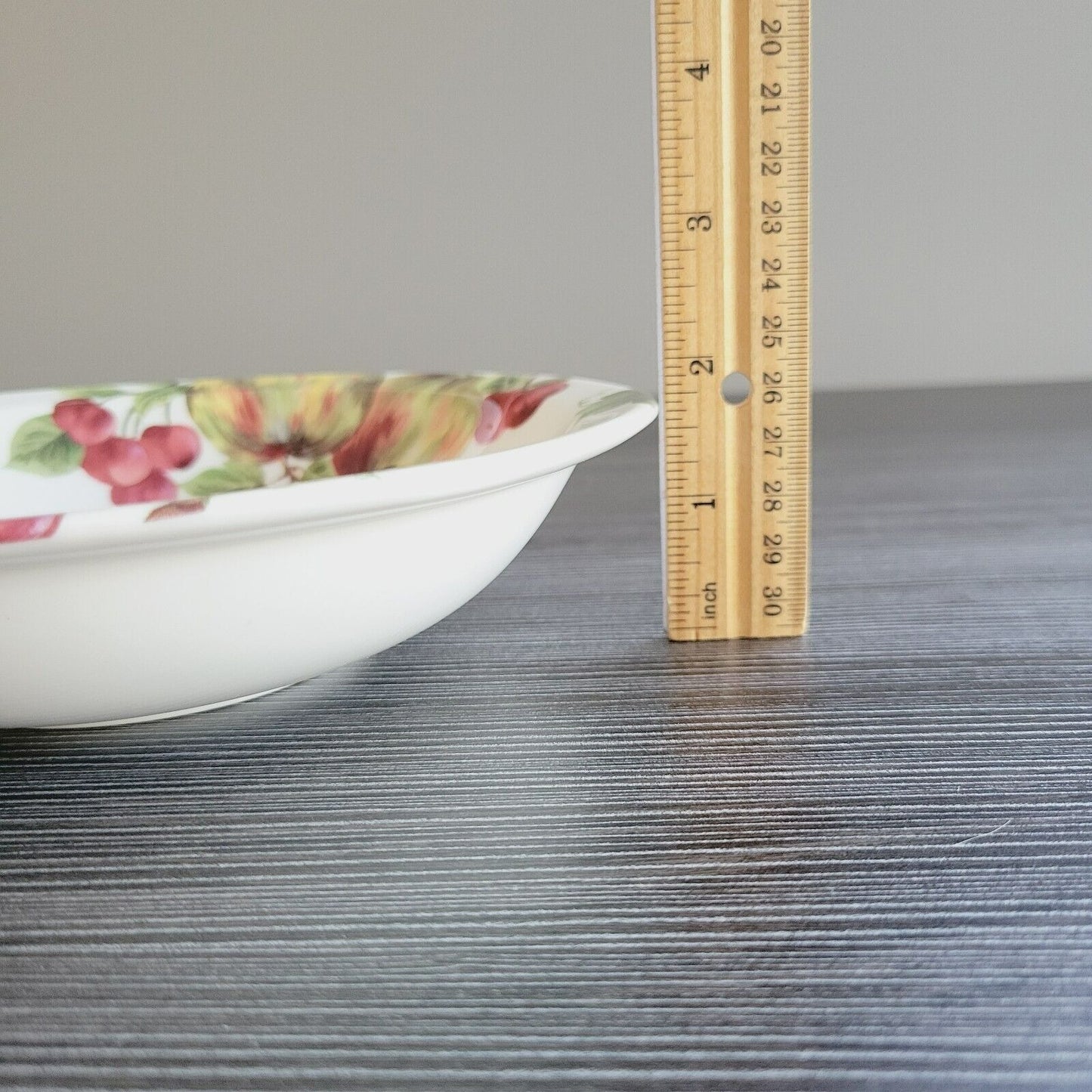 Royal Doulton Vintage Grape Cereal Bowl c.1990s England