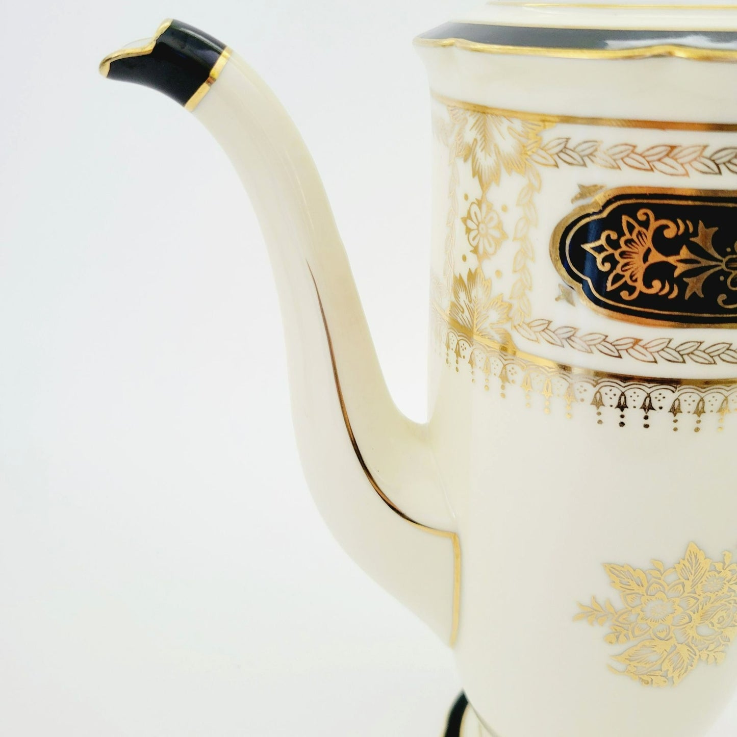 Noritake Art Nouveau Coffee Pot, c1940s Japan