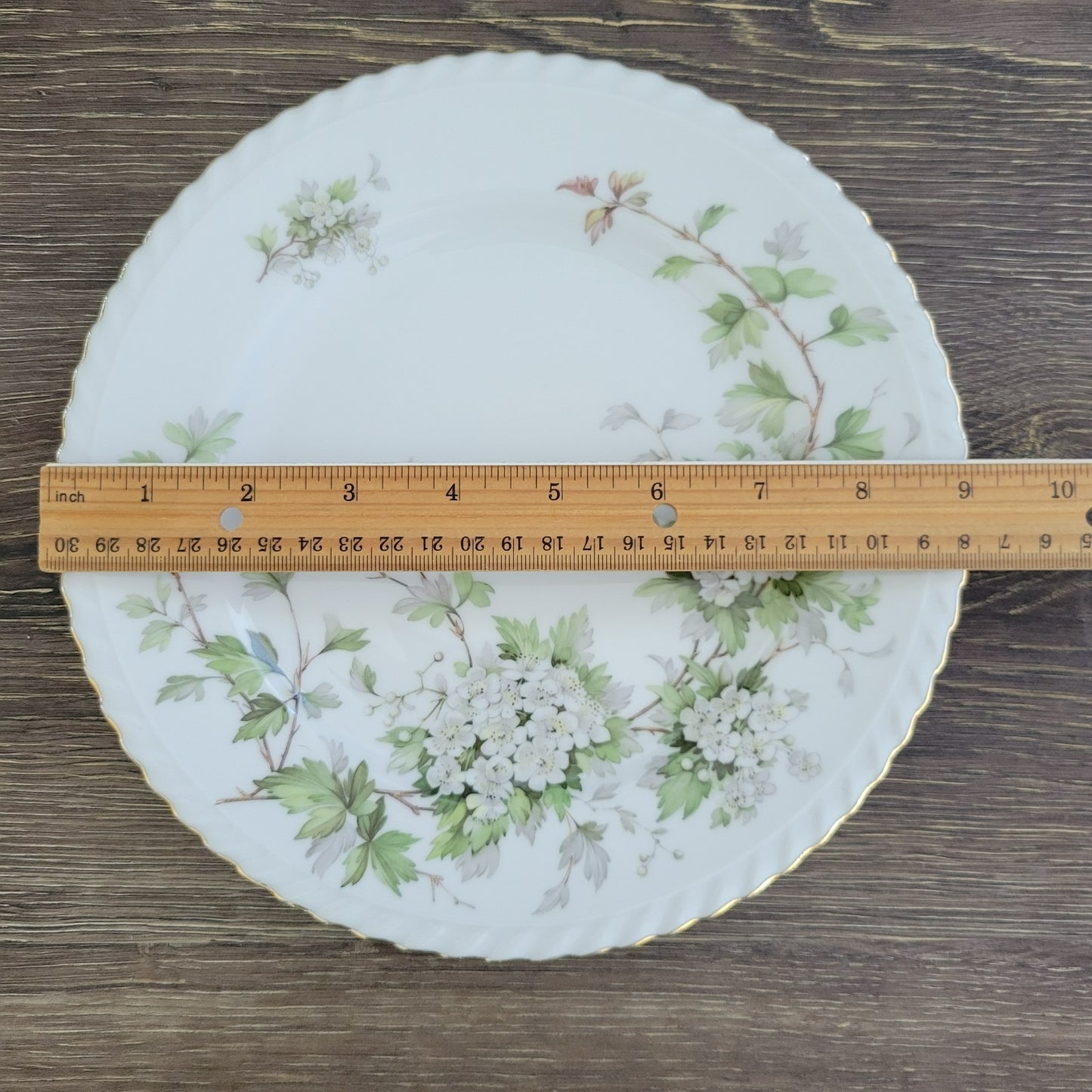 Franconia K&A Krautheim Hawthorn Dinner Plate, Gadroon Border, c.1964-75 Germany