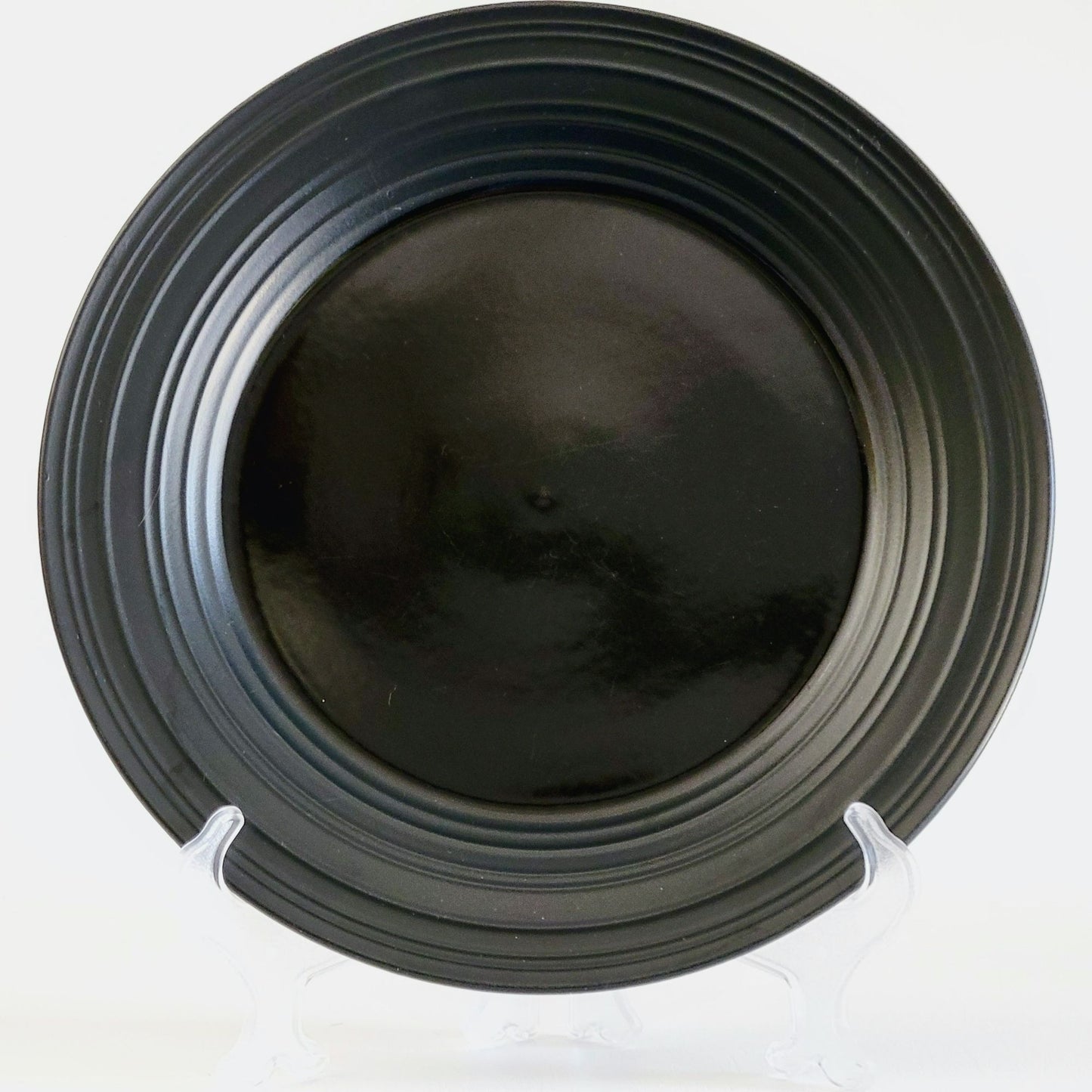 Mikasa Swirl Black Stoneware Dinner Plate
