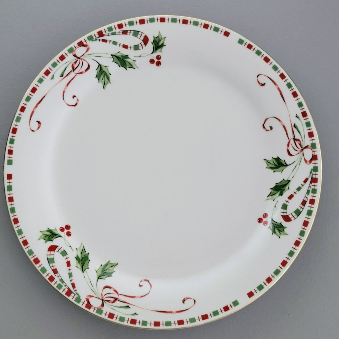 Home Essentials "Tartan Ribbon" Dinner Plate, Set of 2