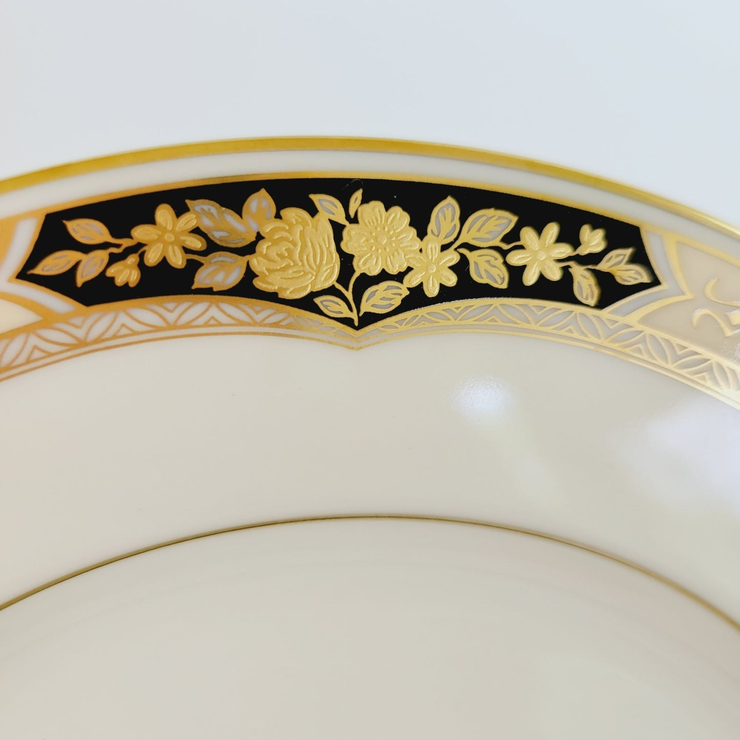 Mikasa Crown Hall Salad Plate, Set of 2, Japan c.1999-2001