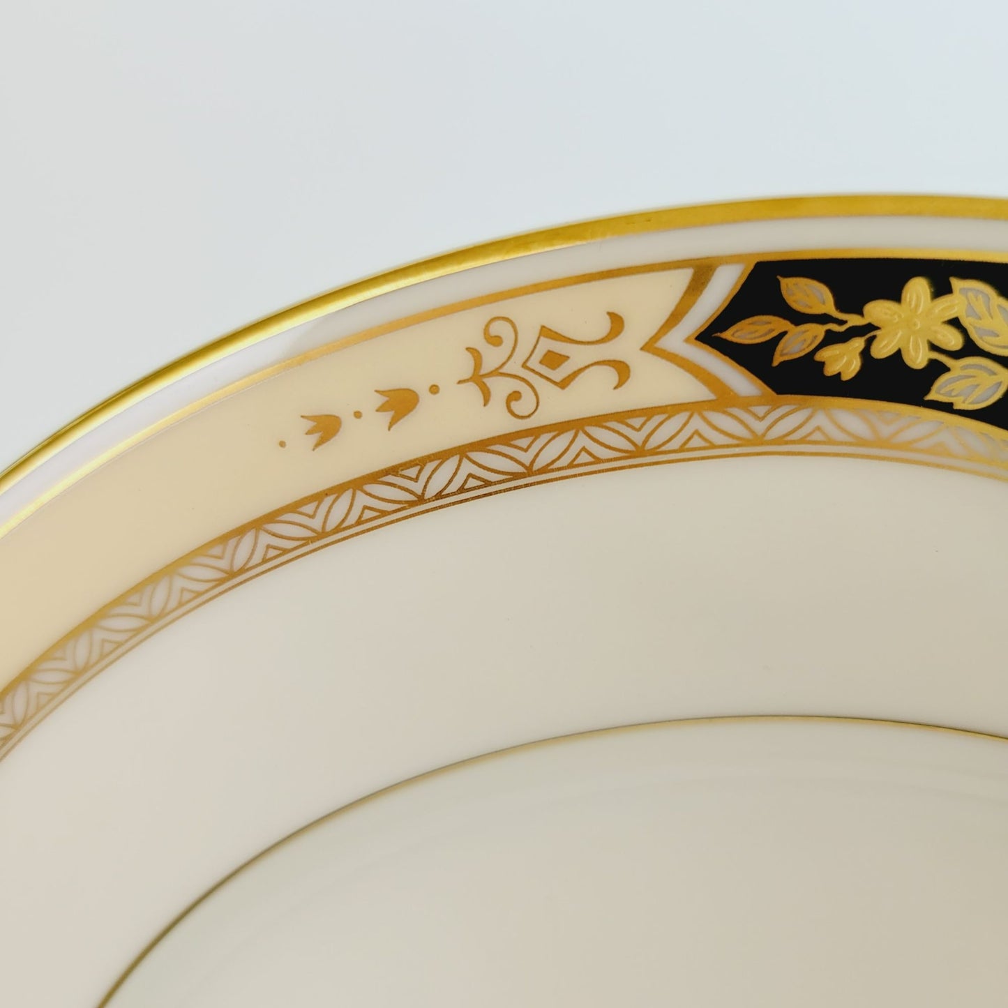 Mikasa Crown Hall Salad Plate, Set of 2, Japan c.1999-2001