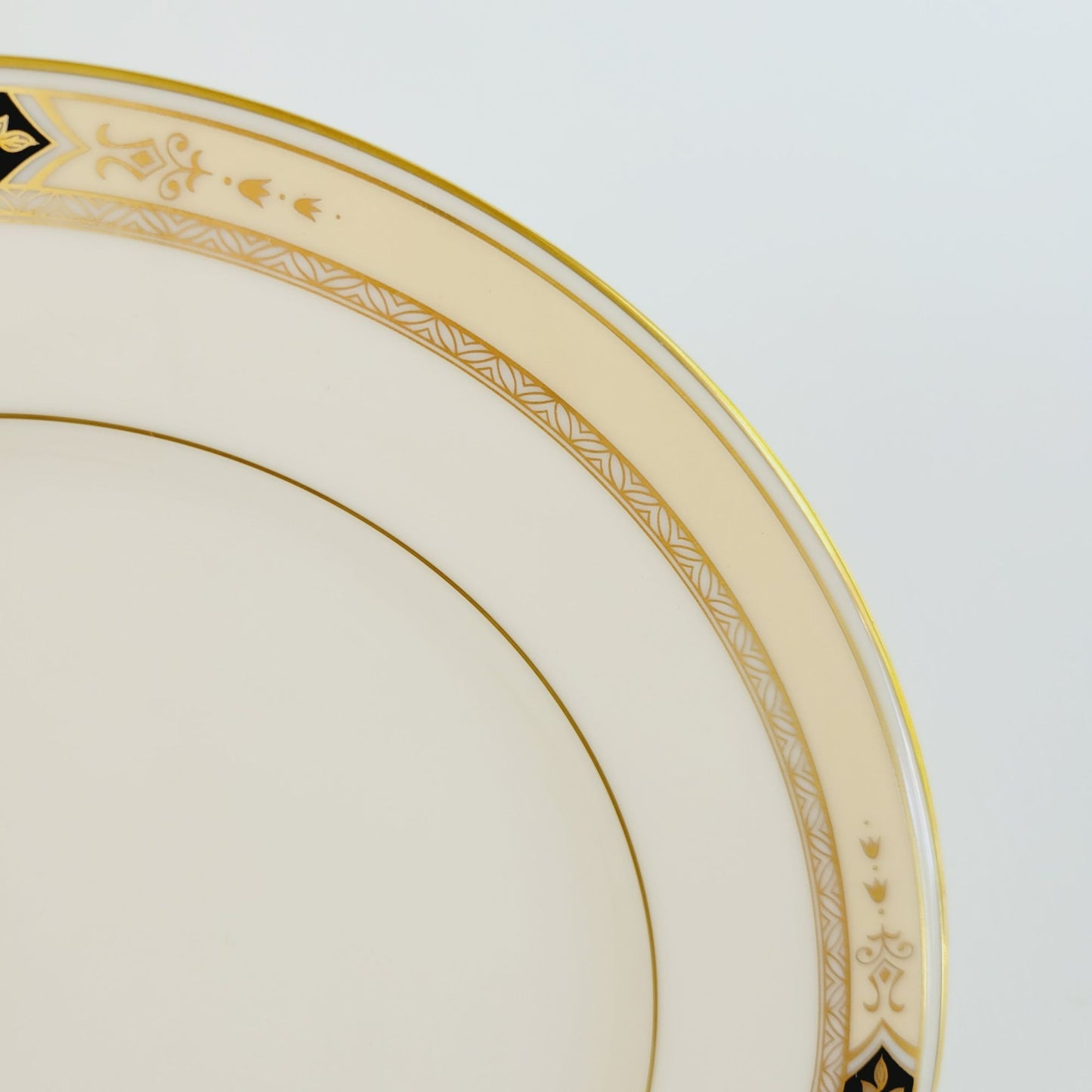Mikasa Crown Hall Salad Plate, Set of 2, Japan c.1999-2001
