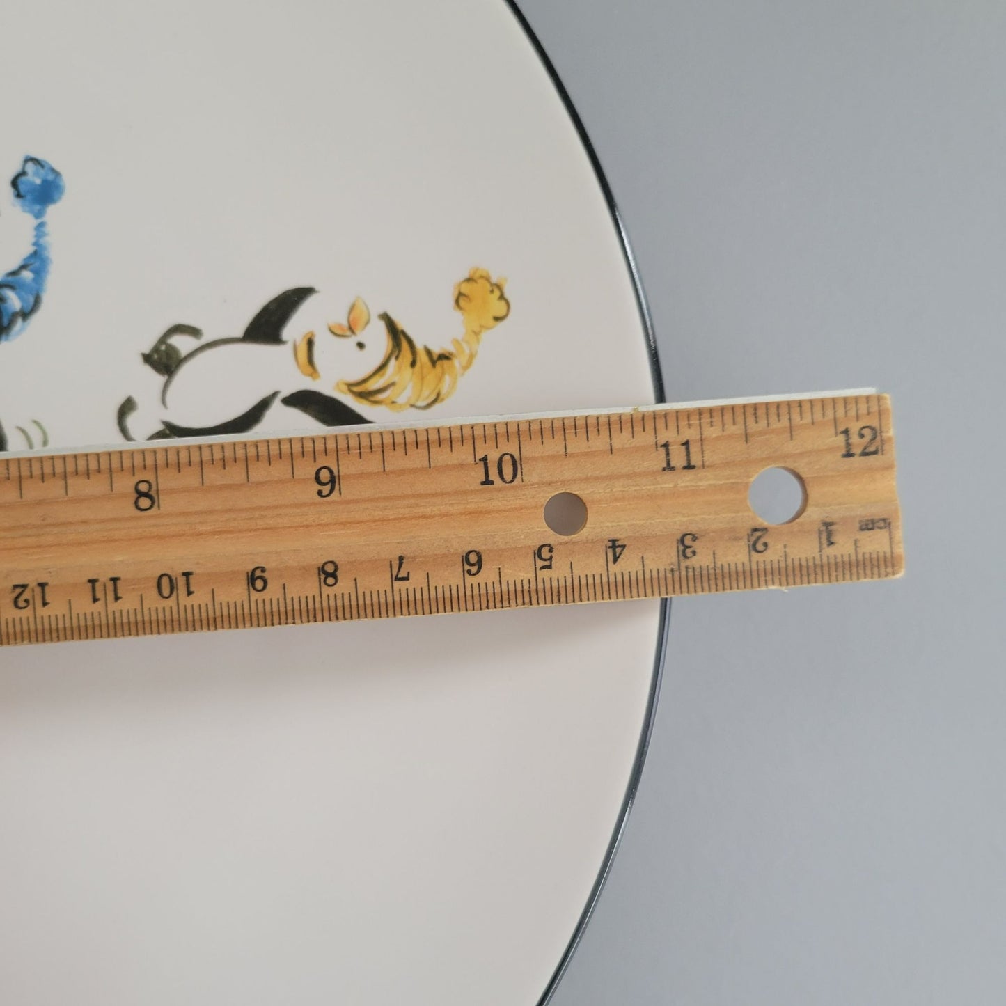 Pfaltzgraff Penguin Skate Dinner Plate, c.2006-10