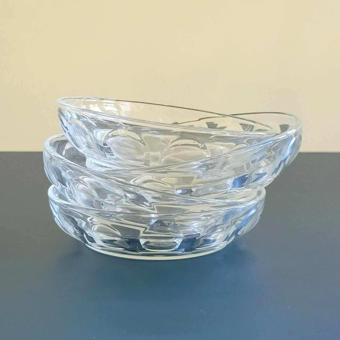 Vintage Arcoroc France Thumbprint Dessert Bowl Set of 4, Individual Small Shallow Salad Bowl Set, Durable Glass Replacement Dishes