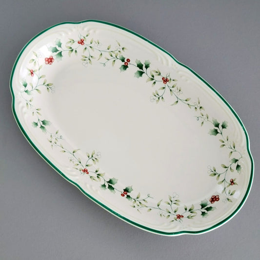 Pfaltzgraff Winterberry 12" Oval Serving Platter, USA Made