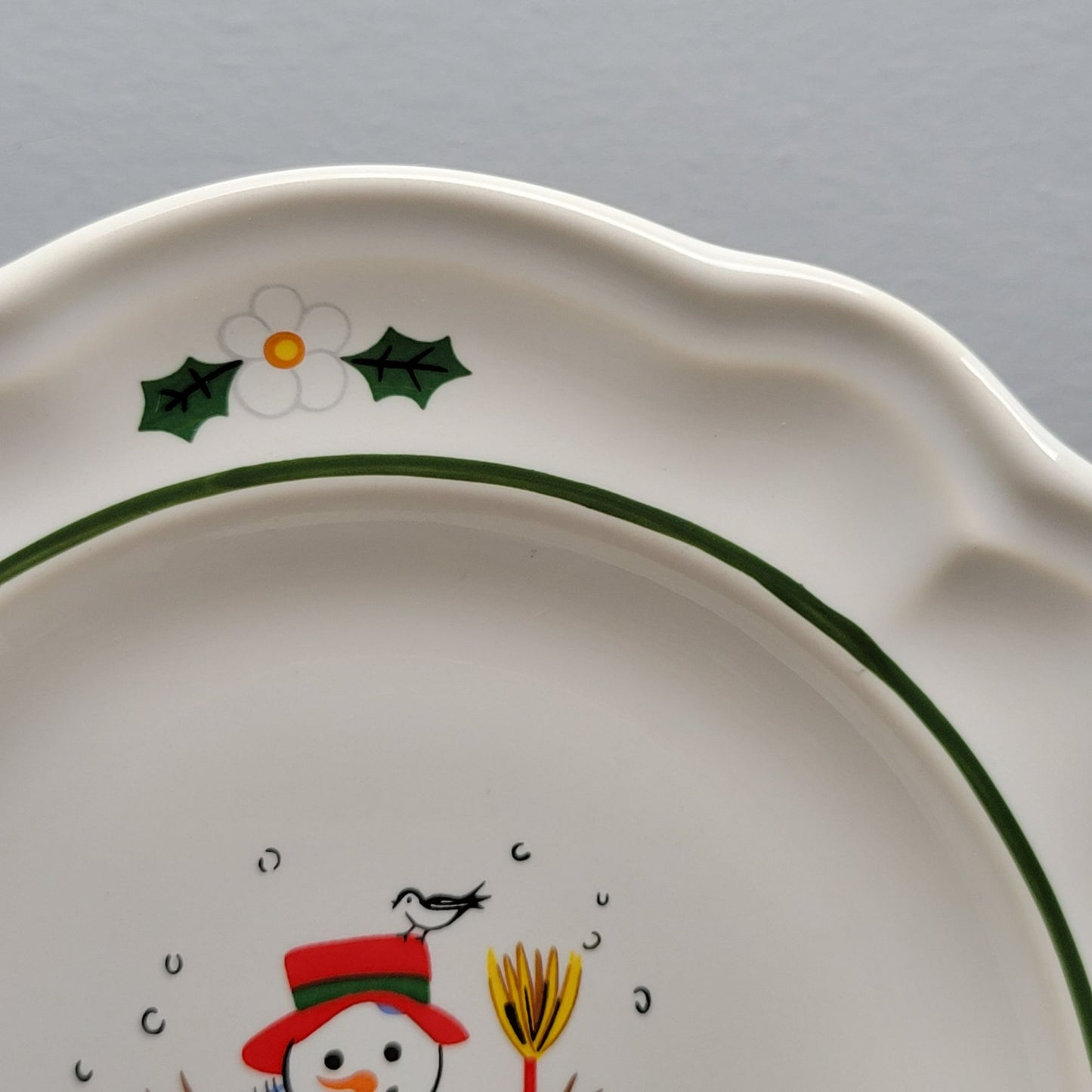Pfaltzgraff Snow Village Bread Dessert Plate, c.1990s USA
