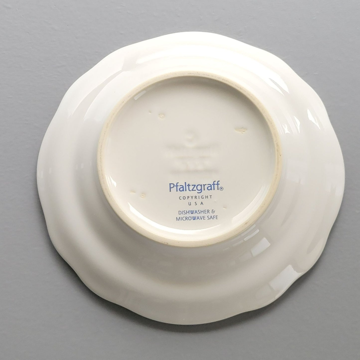 Pfaltzgraff Snow Village Bread Dessert Plate, c.1990s USA