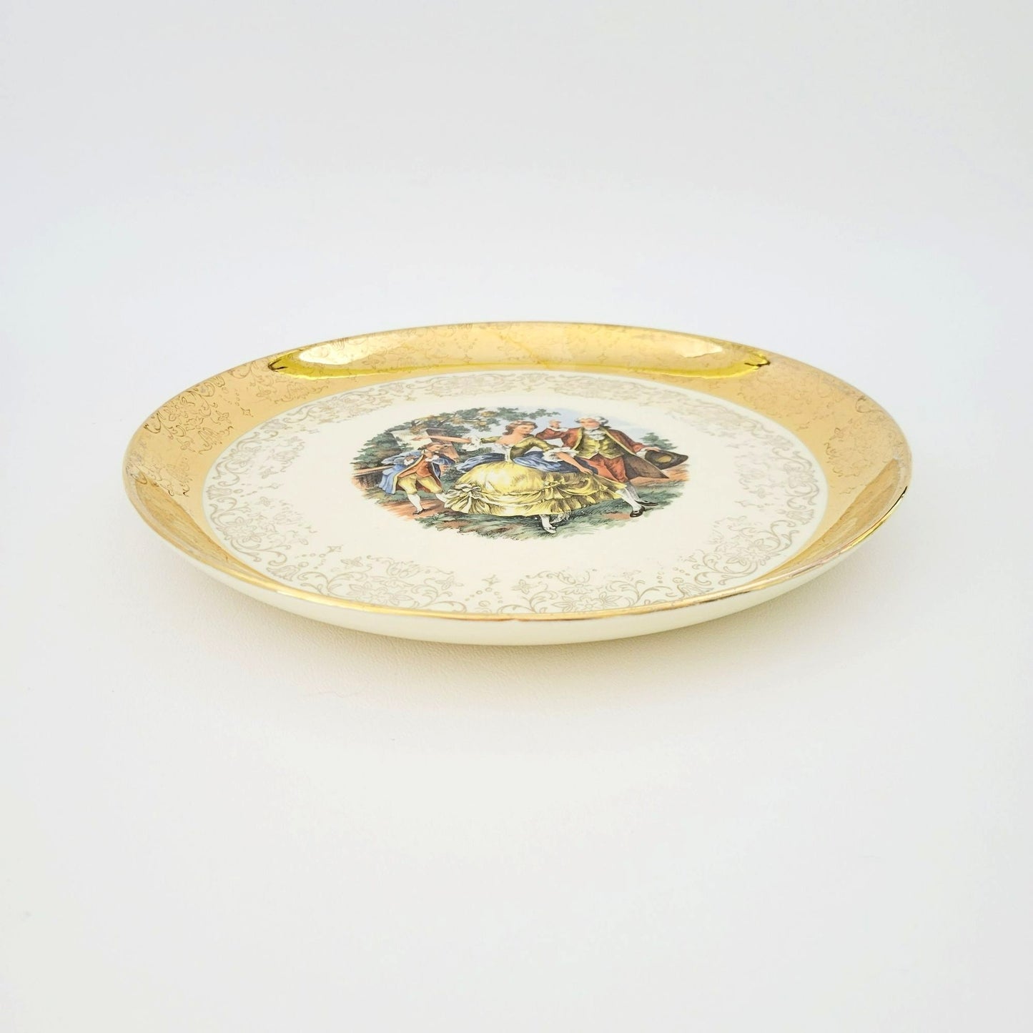 Sabin Crest O Gold George & Martha 9" Luncheon Plate