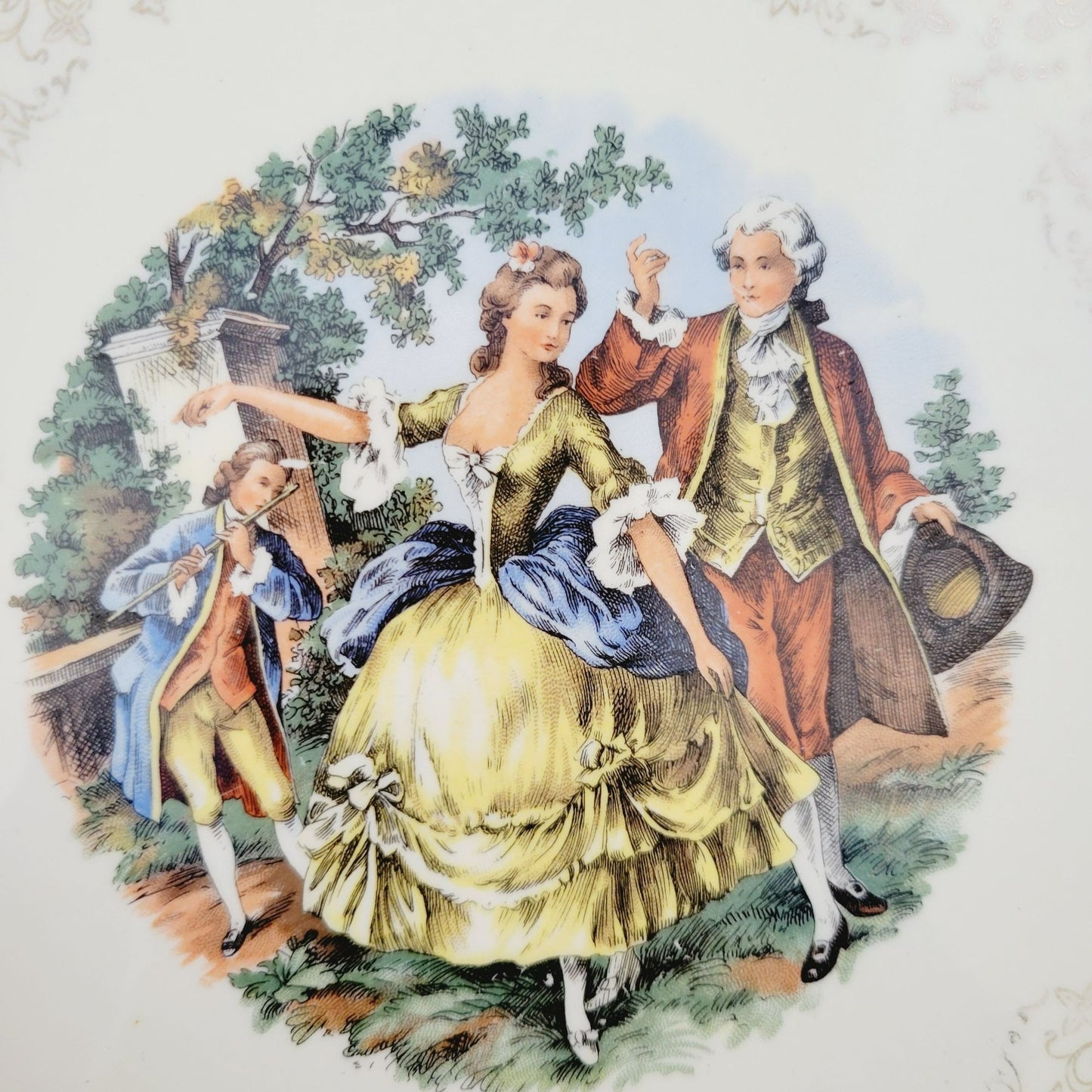Sabin Crest O Gold George & Martha 9" Luncheon Plate