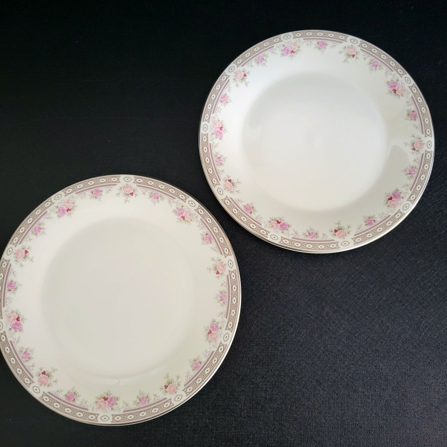 Royal Doulton Elegance Salad Plate, Set of 2, 1980s Vogue Collection