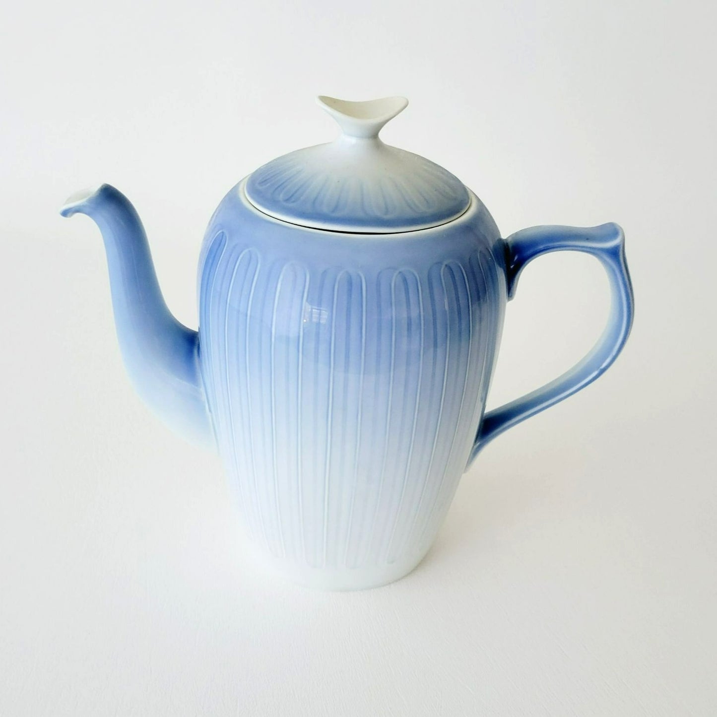 Bing & Grondahl Ballerina Coffee Pot