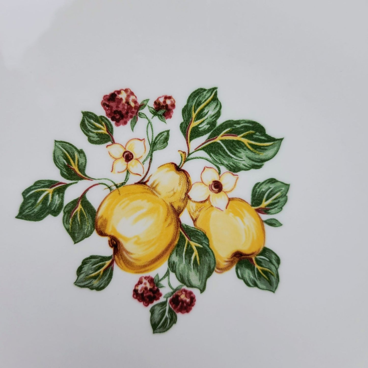 Wedgwood Amway Pears & Berries 14" Oval Serving Platter, c.1998 England
