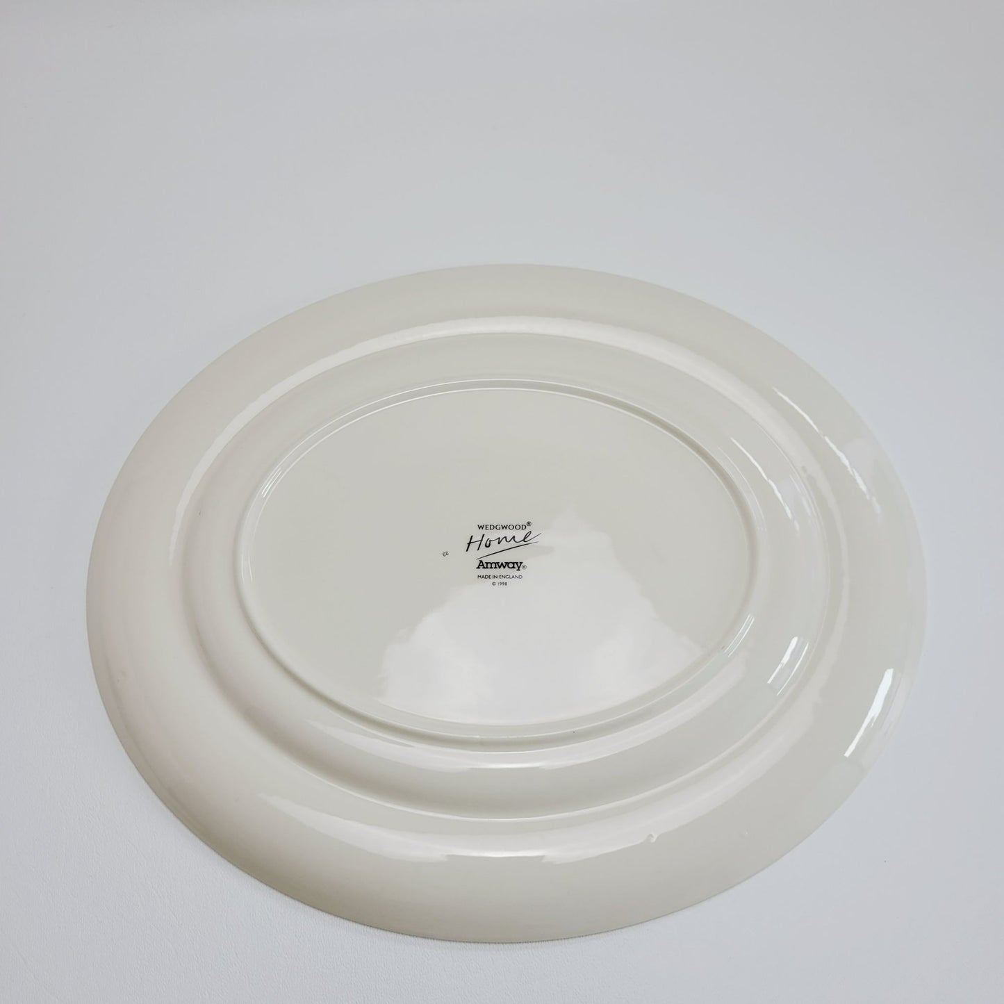 Wedgwood Amway Pears & Berries 14" Oval Serving Platter, c.1998 England