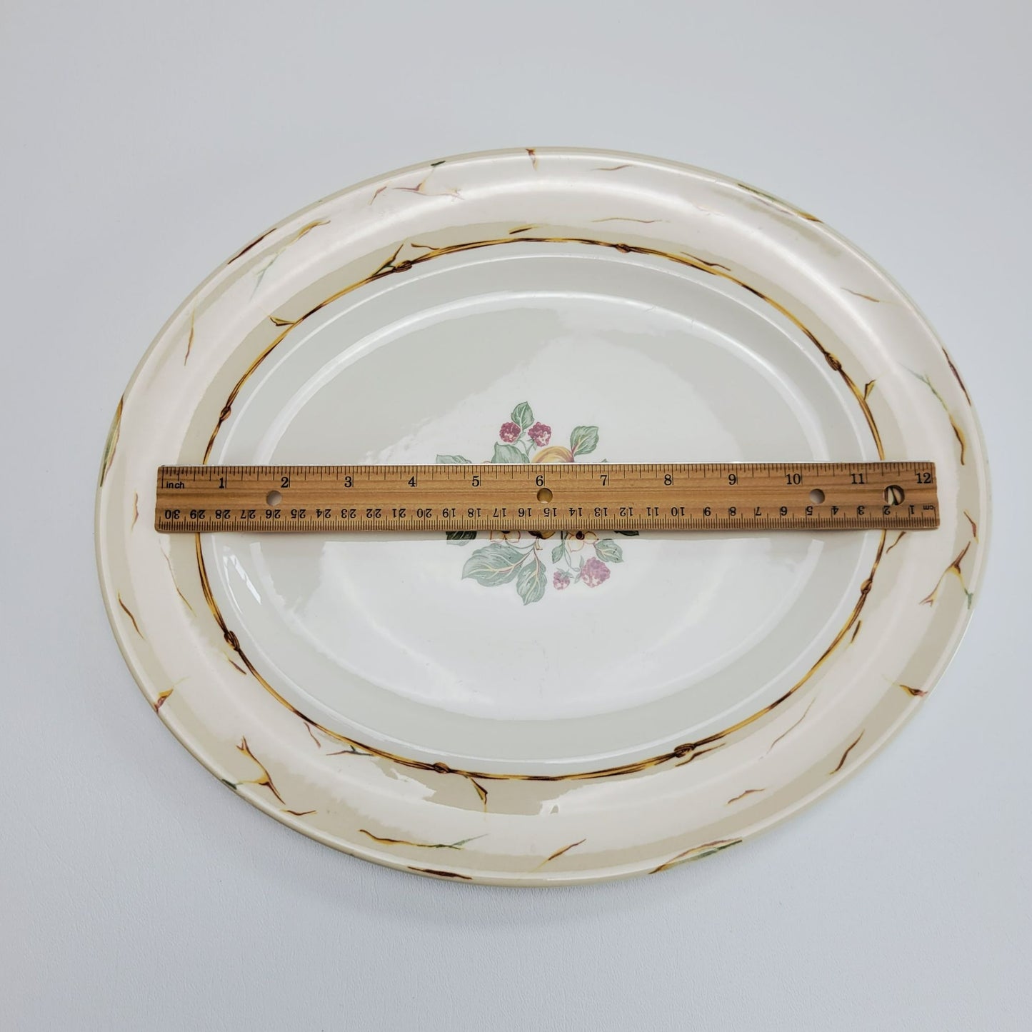 Wedgwood Amway Pears & Berries 14" Oval Serving Platter, c.1998 England