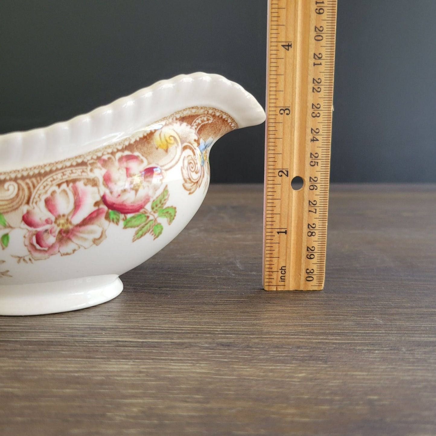 Johnson Bros Devonshire Brown Gravy Boat & Underplate