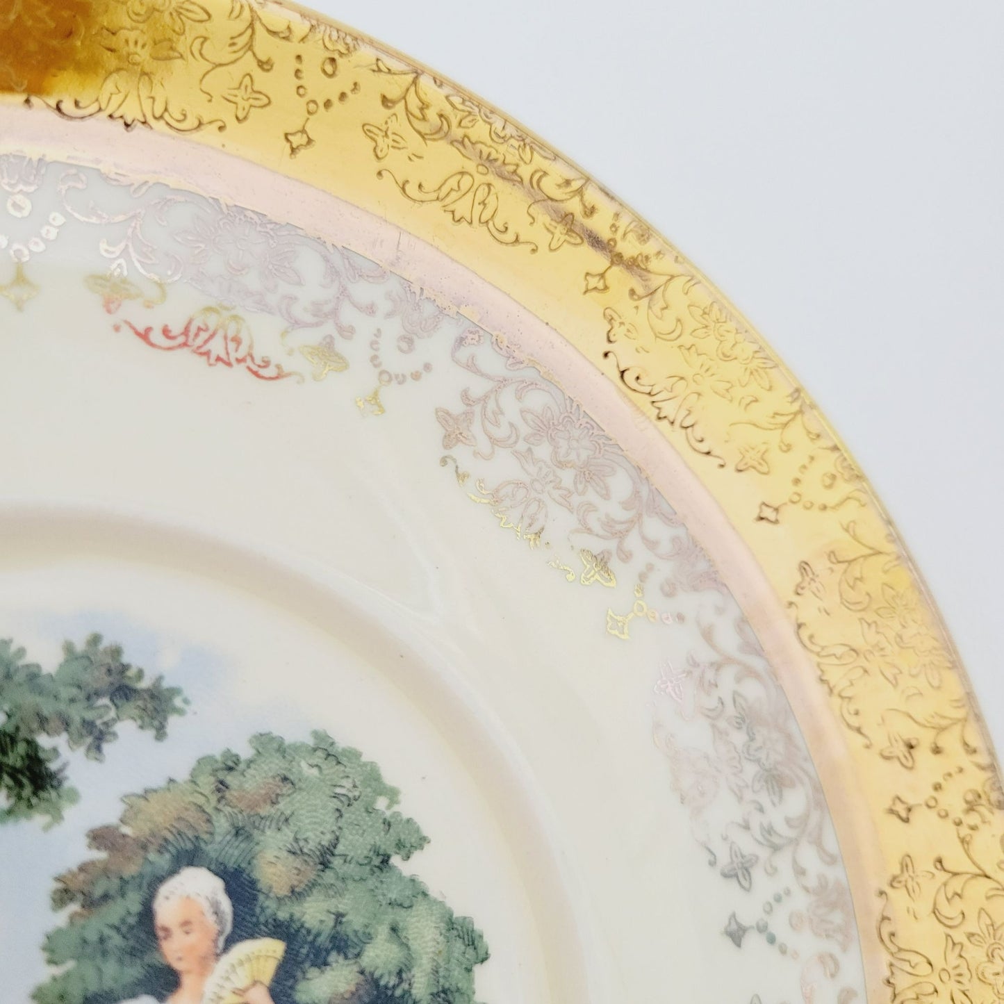 Gold Courting Couple Teacup & Saucer, Rococo Style, by Sabin Crest O Gold with Warranted 22 K Gold Filigree Edge