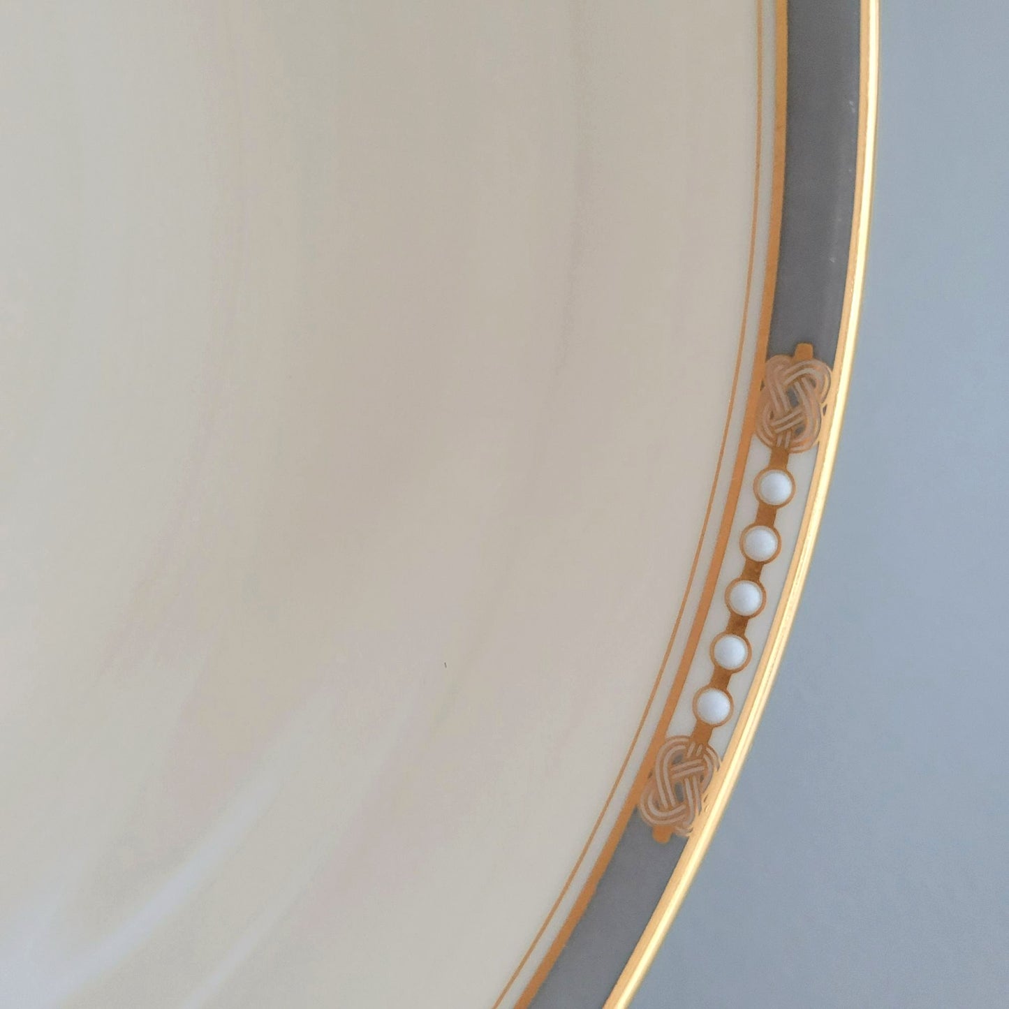 Lenox McKinley Round Serving Bowl, Presidential Collection, USA Made