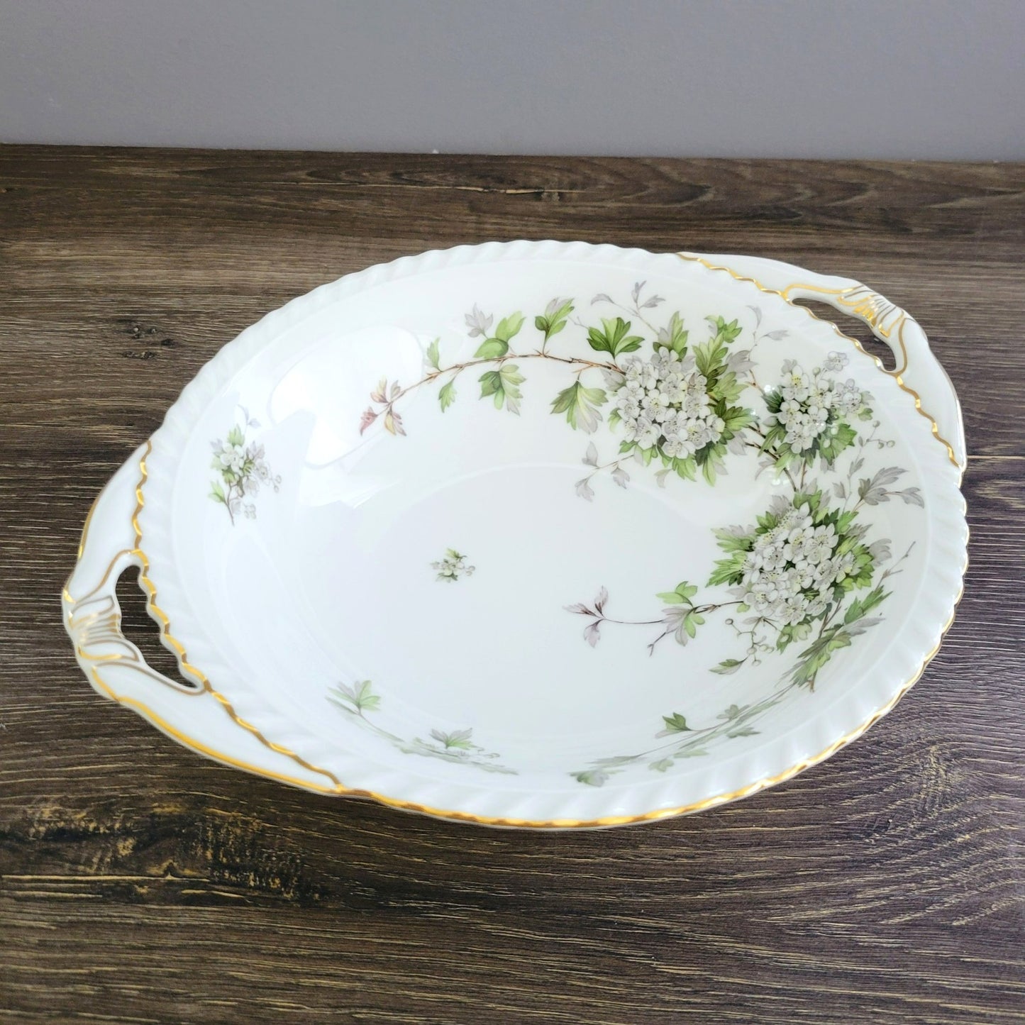 Franconia K&A Krautheim Hawthorn Serving Bowl, Gadroon Border, c.1964-75 Germany