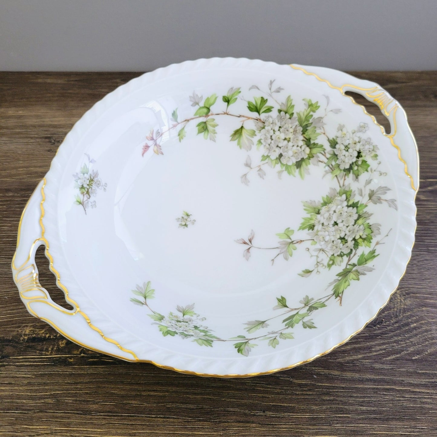 Franconia K&A Krautheim Hawthorn Serving Bowl, Gadroon Border, c.1964-75 Germany