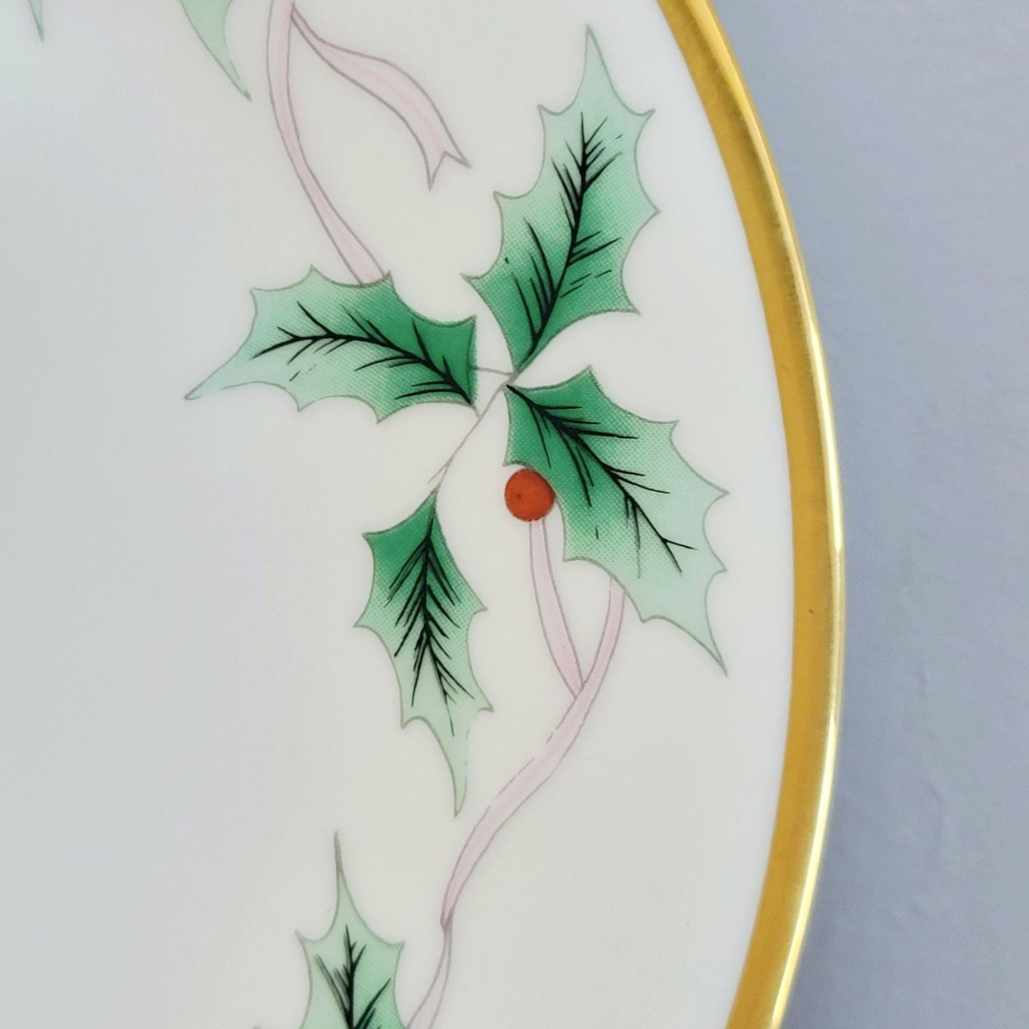 Mikasa Ribbon Holly Salad Plate, Japan Made