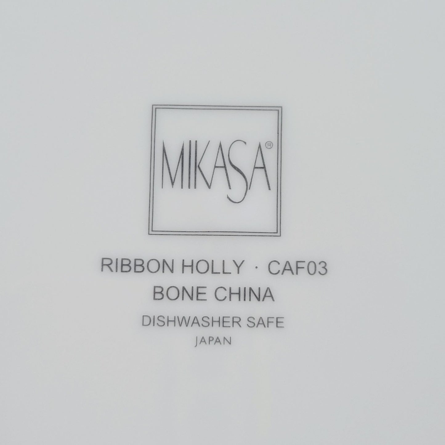 Mikasa Ribbon Holly Salad Plate, Japan Made