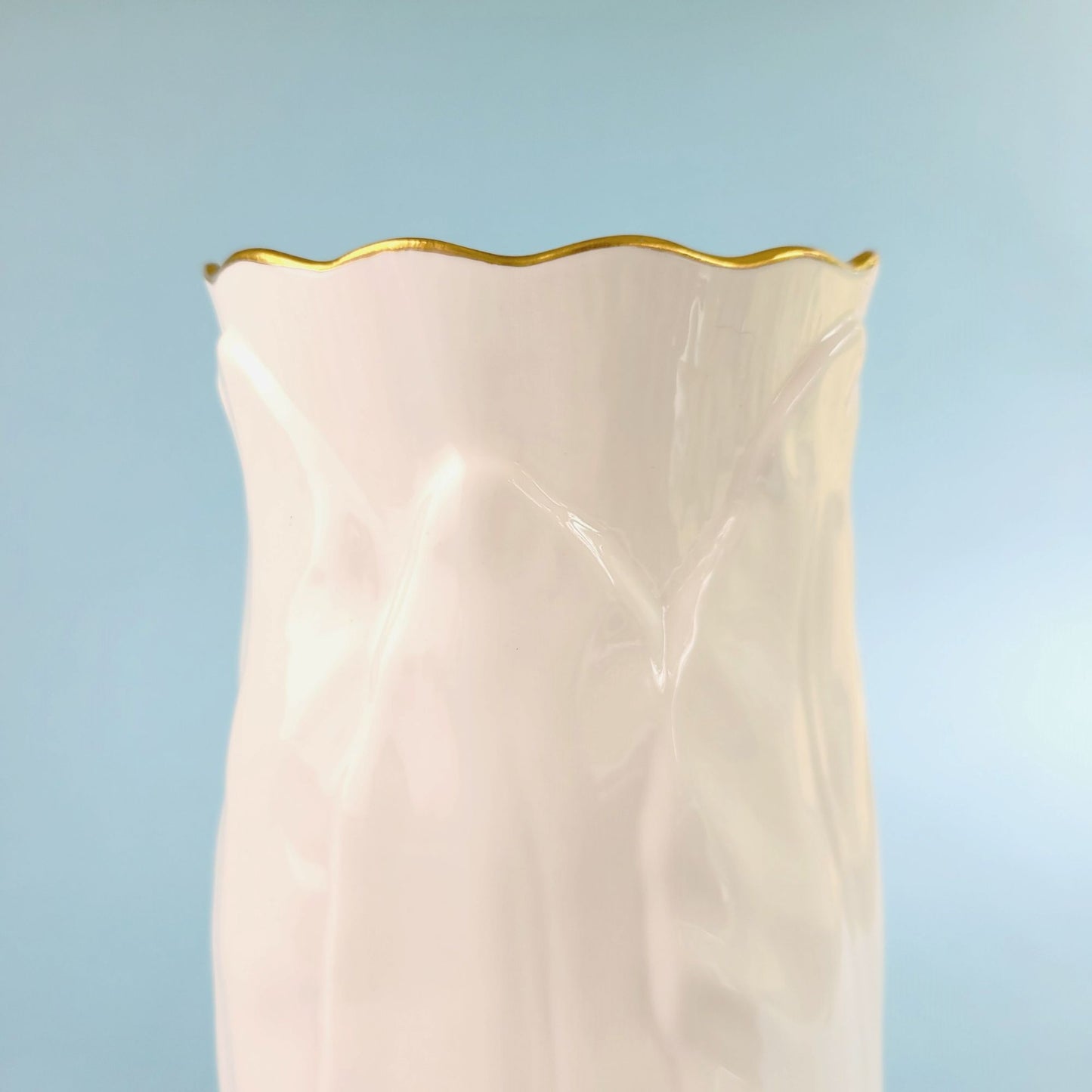 Royal Worcester Fern Leaf Vase, Bone China Made in England, c.1986