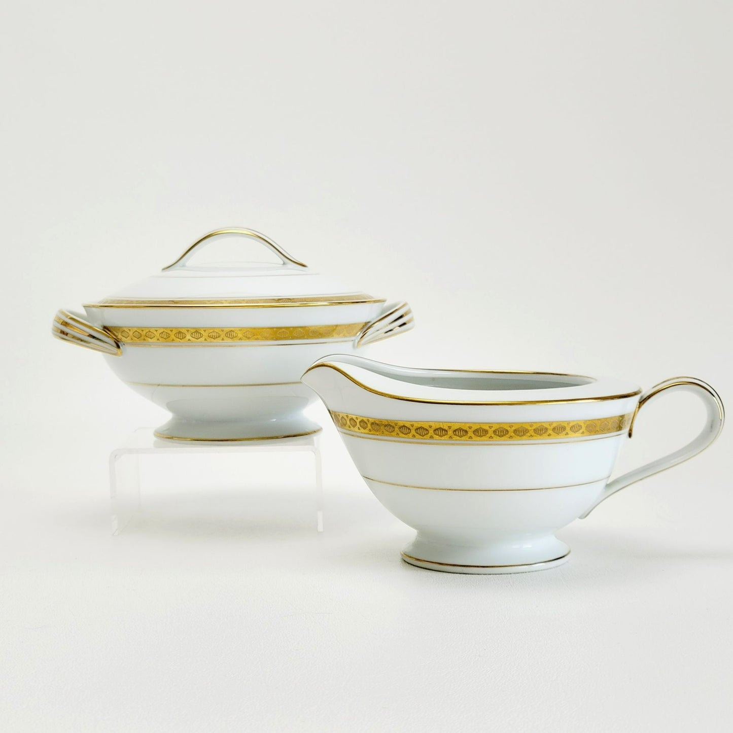 Noritake Richmond Creamer & Sugar Bowl, White Base Gold with Etched Band, Made in Japan