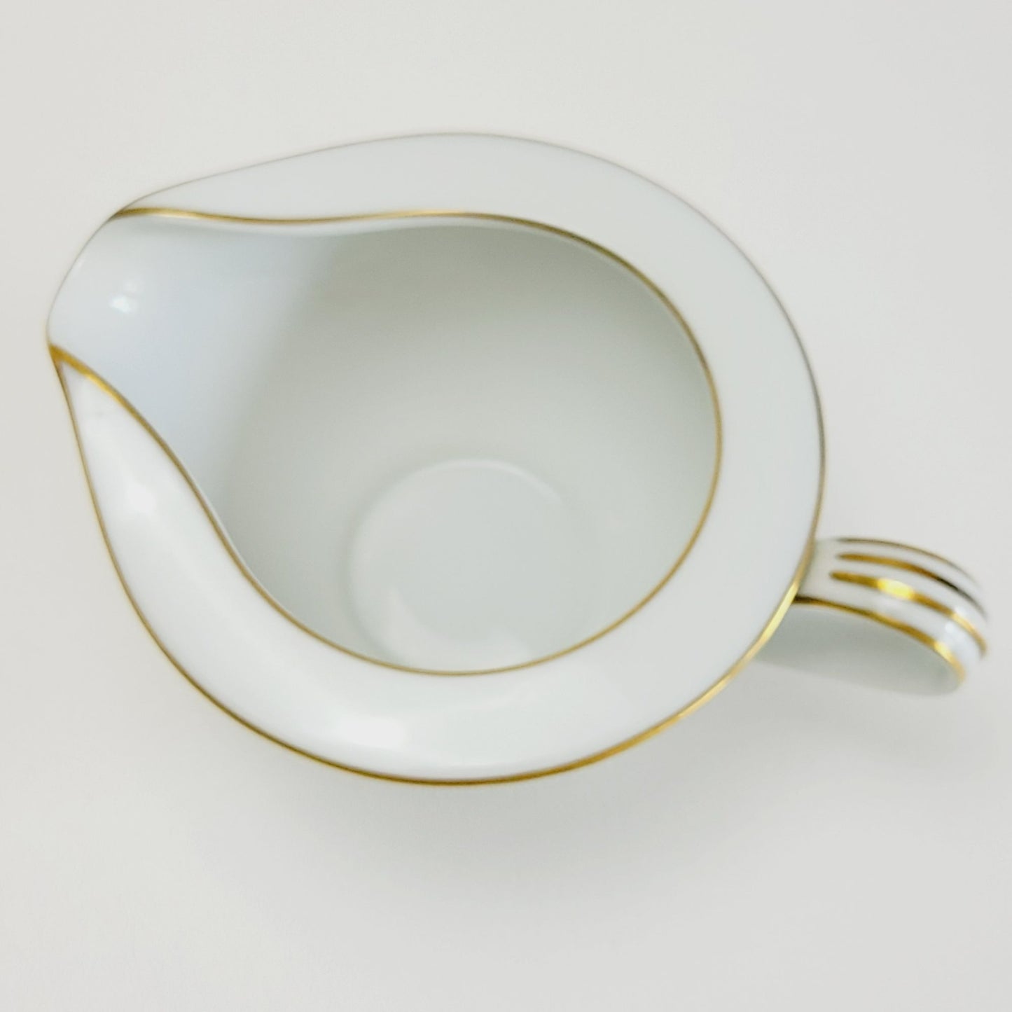 Noritake Richmond Creamer & Sugar Bowl, White Base Gold with Etched Band, Made in Japan