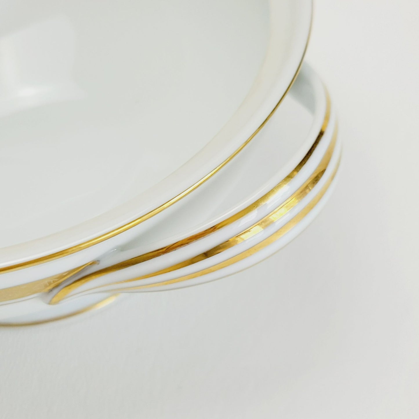 Noritake Richmond Creamer & Sugar Bowl, White Base Gold with Etched Band, Made in Japan