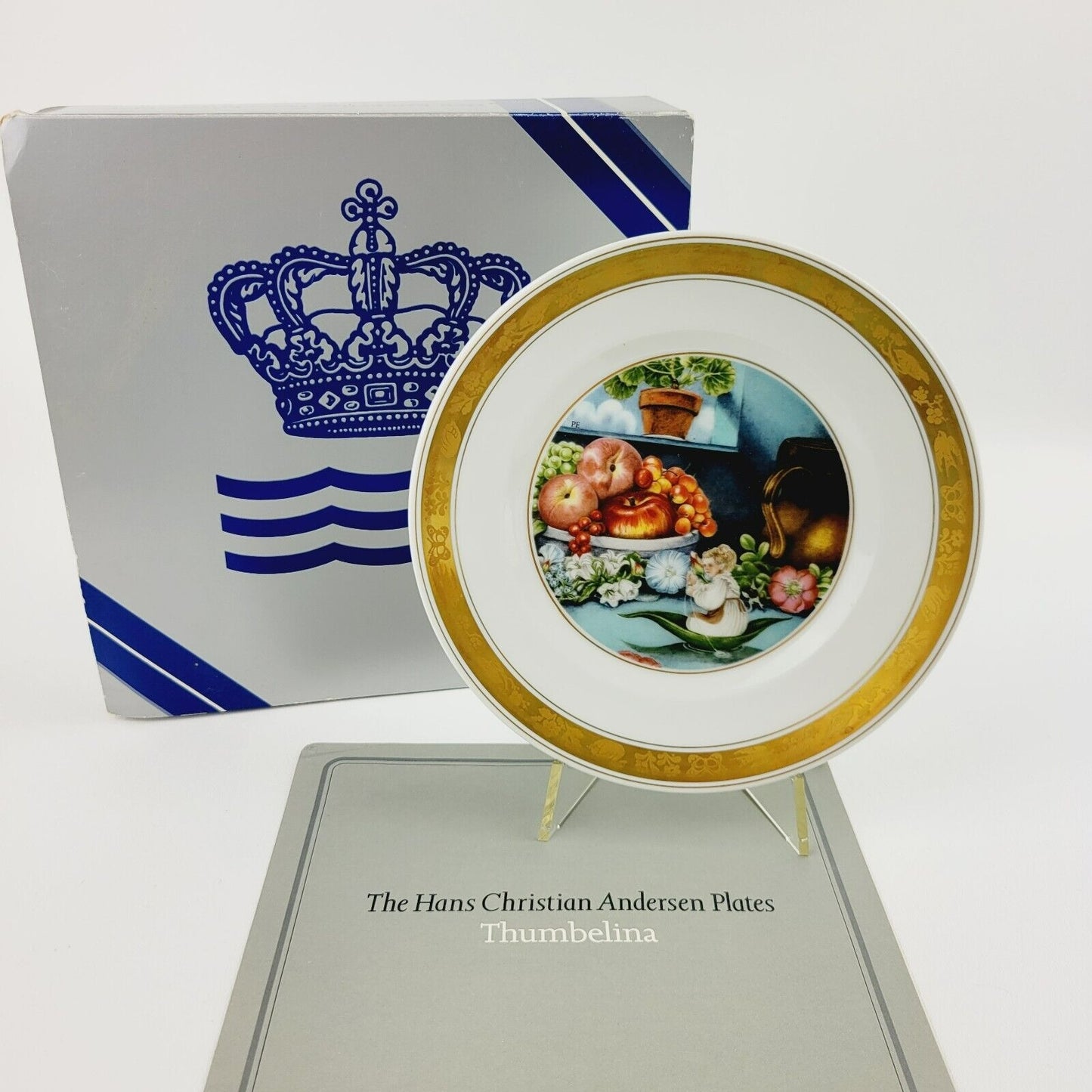 Royal Copenhagen Thumbelina Hans Christian Andersen Fairy Tale Story Plate, Gold Trim with Etched Design, c.1975-76 Denmark