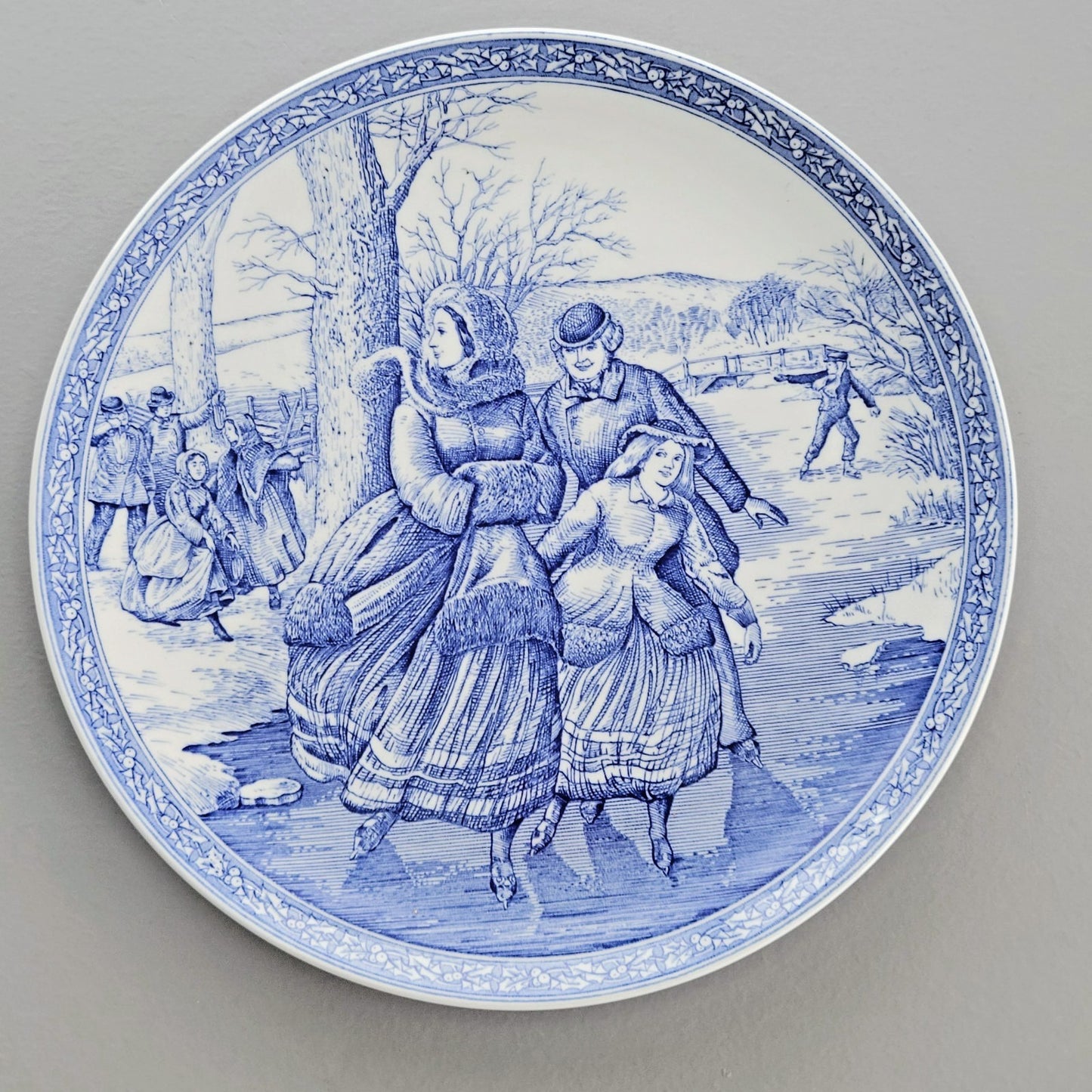 Spode Blue Room Victorian Annual Christmas Plate 1996, Made in England