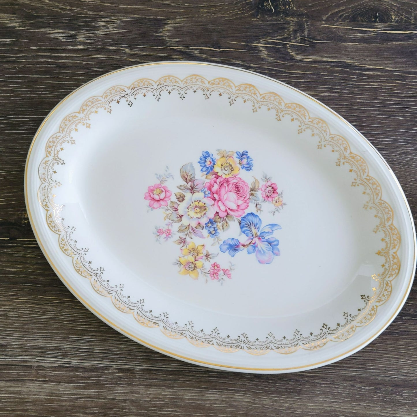 Edwin Knowles Priscilla 11" Oval Serving Platter, c.1940s USA Made