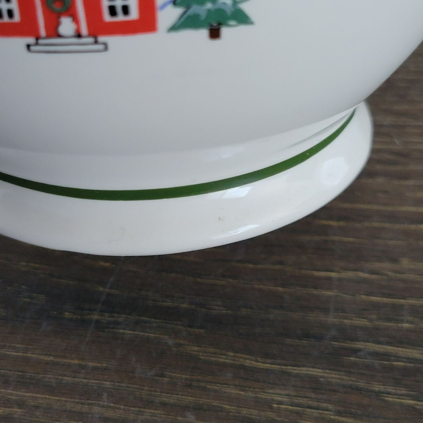 Pfaltzgraff Snow Village Gravy Boat Pitcher, USA c.1990s