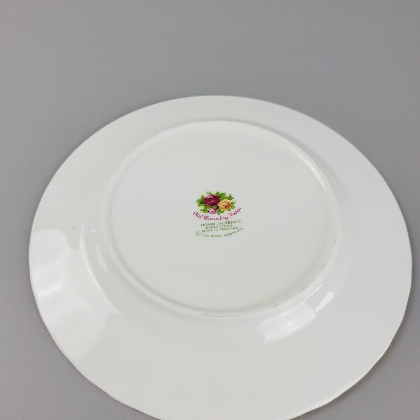 Royal Albert Old Country Roses Bread Plate, Made in England