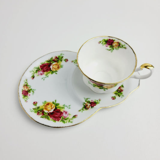 Royal Albert Dessert Snack Tray & Teacup Set, Old Country Roses Montrose