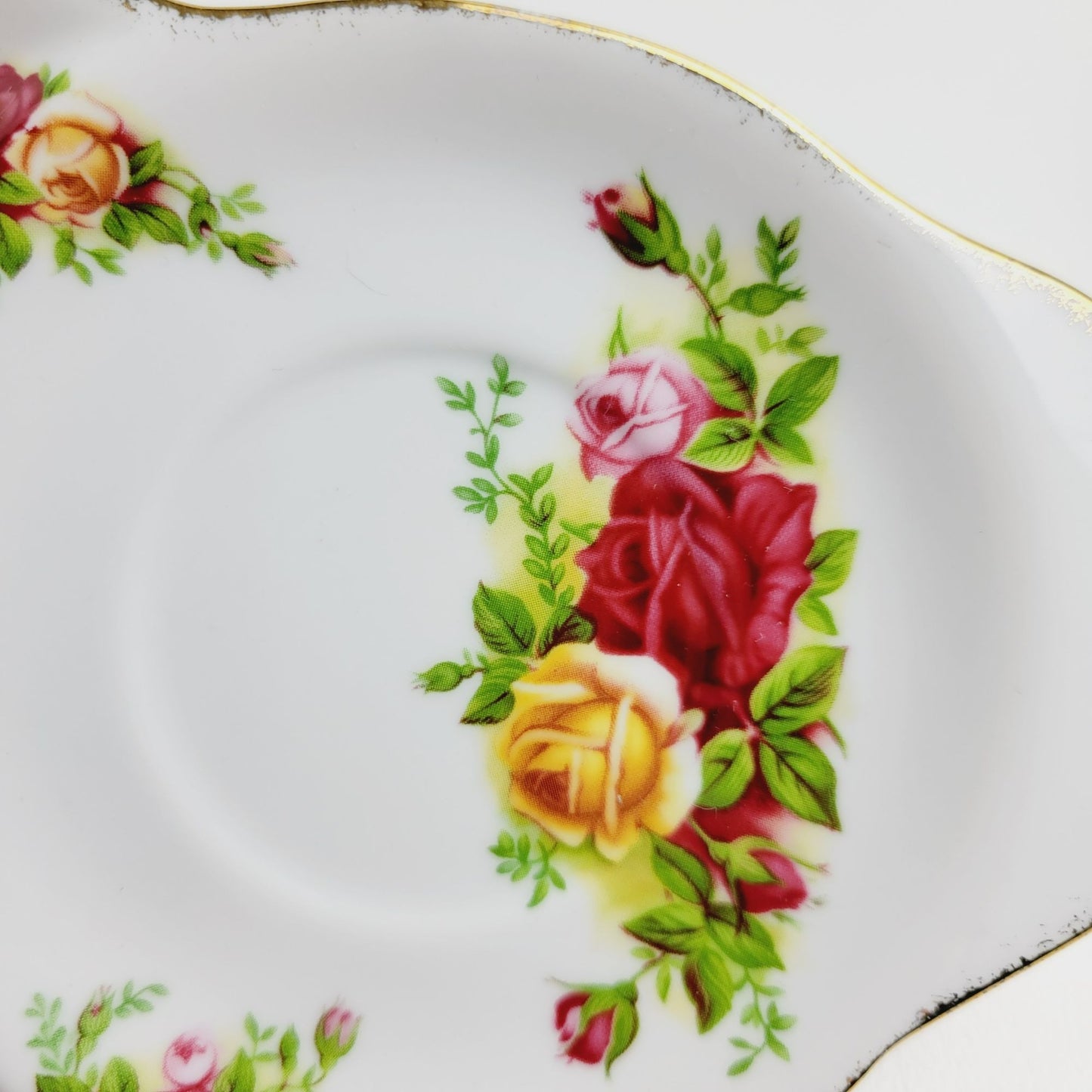 Royal Albert Dessert Snack Tray & Teacup Set, Old Country Roses Montrose