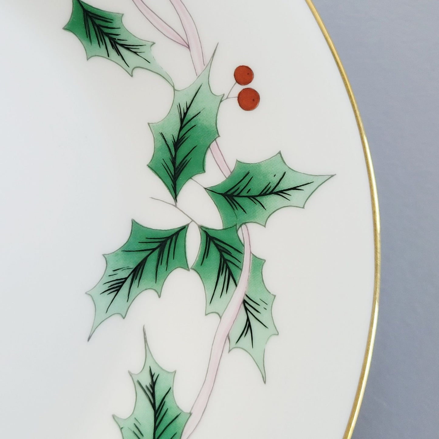 Mikasa Ribbon Holly 14" Oval Serving Platter, Made in Japan