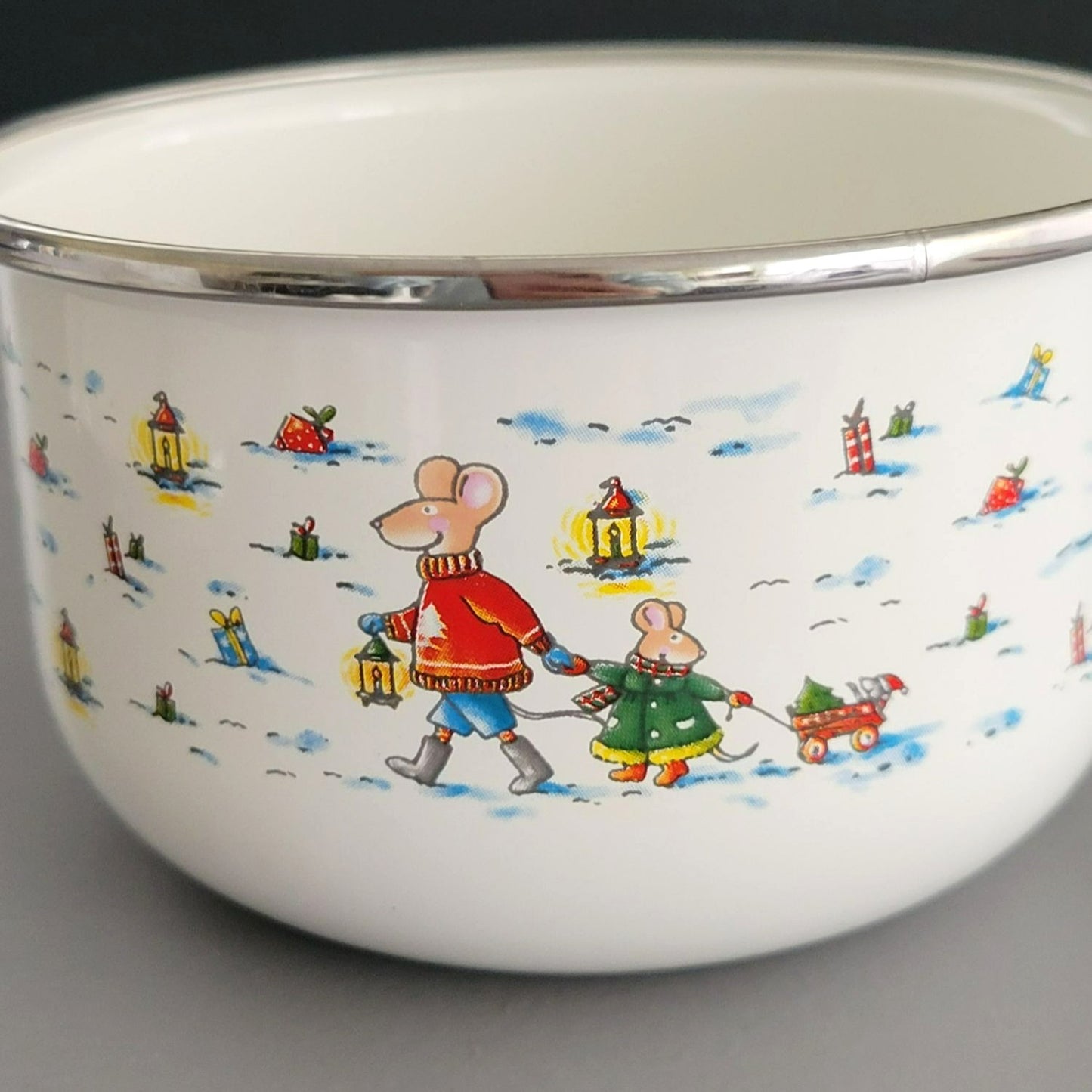 World Market Christmas Mouse Holiday Enamel Plate & Bowl Set of 3
