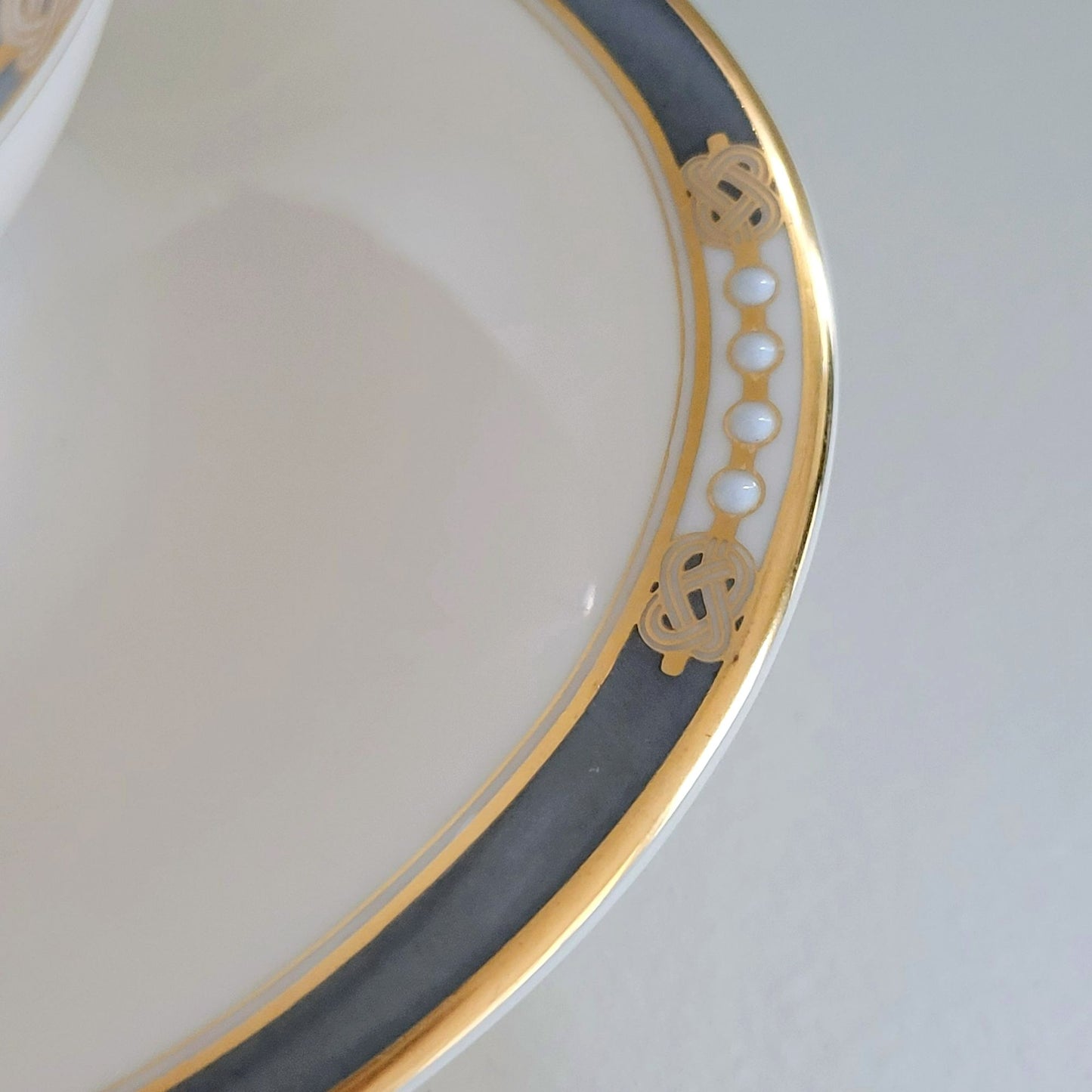 Lenox McKinley Gravy Boat, Presidential Collection, USA Made