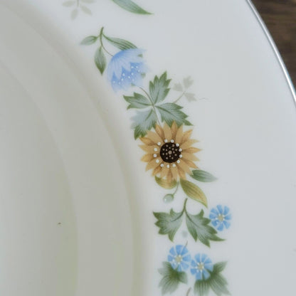 Royal Doulton Pastorale Rimmed Soup Bowl, c.1970-90s England