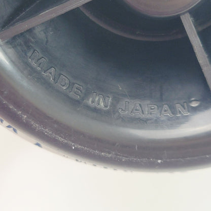 Japan Peacock 1 Liter Carafe