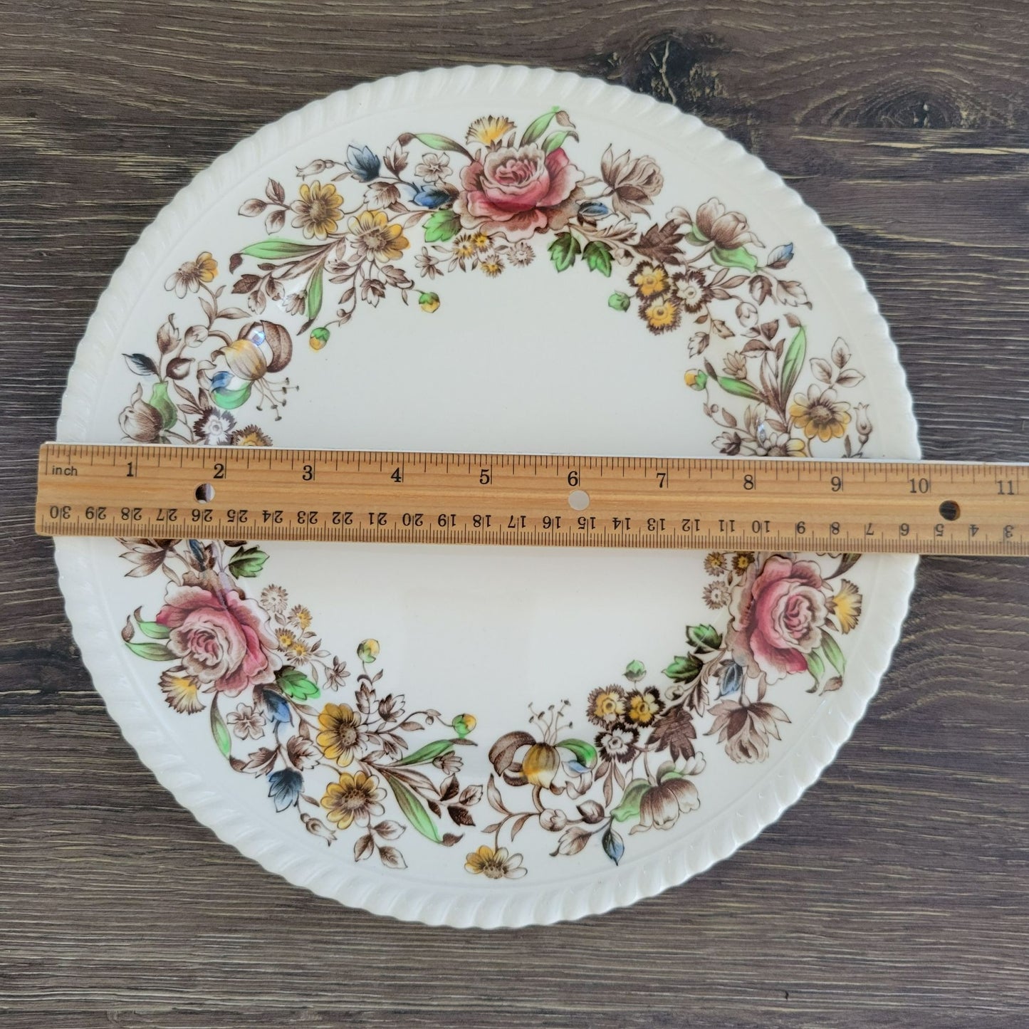 Johnson Brothers WindsorWare Dinner Plate, Margaret Rose Brown, c.1939-65 England