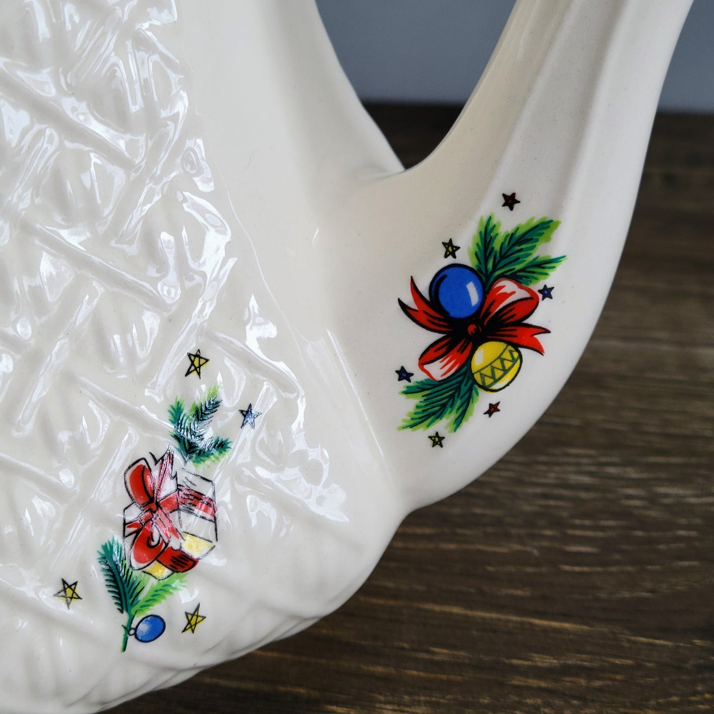 Sadler Christmas Eve Teapot, Made In England