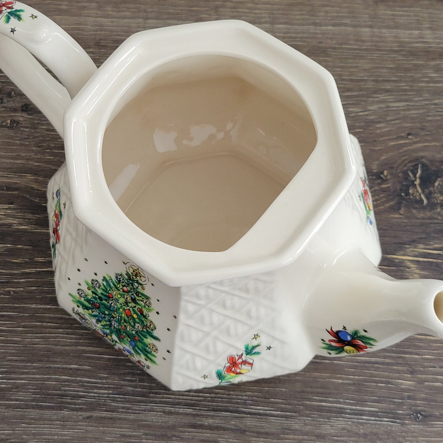 Sadler Christmas Eve Teapot, Made In England