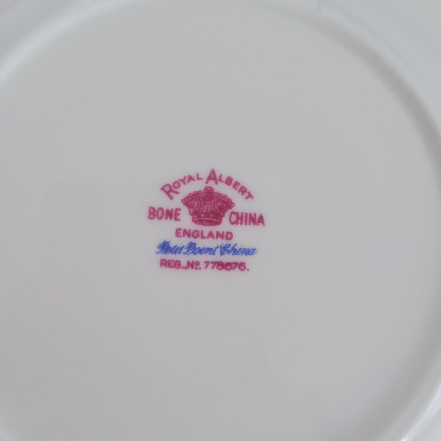 Royal Albert Petit Point Bread Plate, Set of 4, England c.1932-97